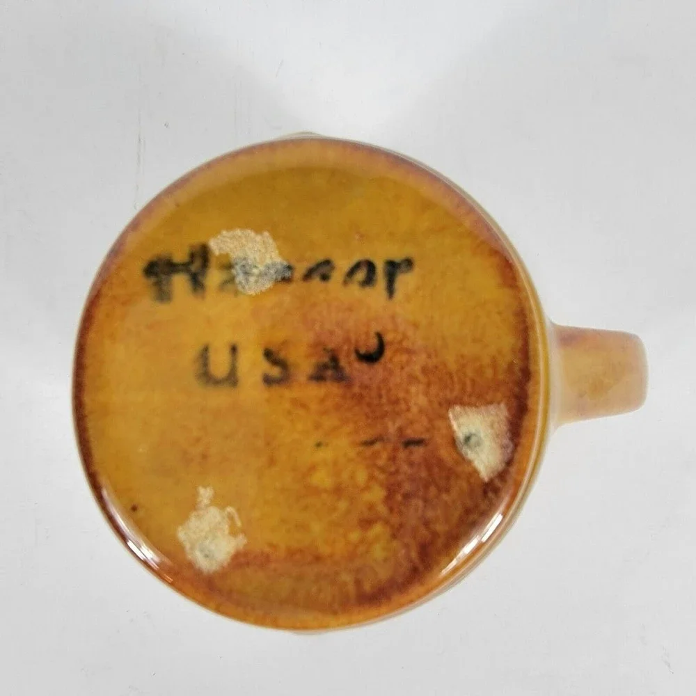 Haeger Pottery Norcross Shield Cross‎ Yellow Gold Mug Cup Coffee Tea